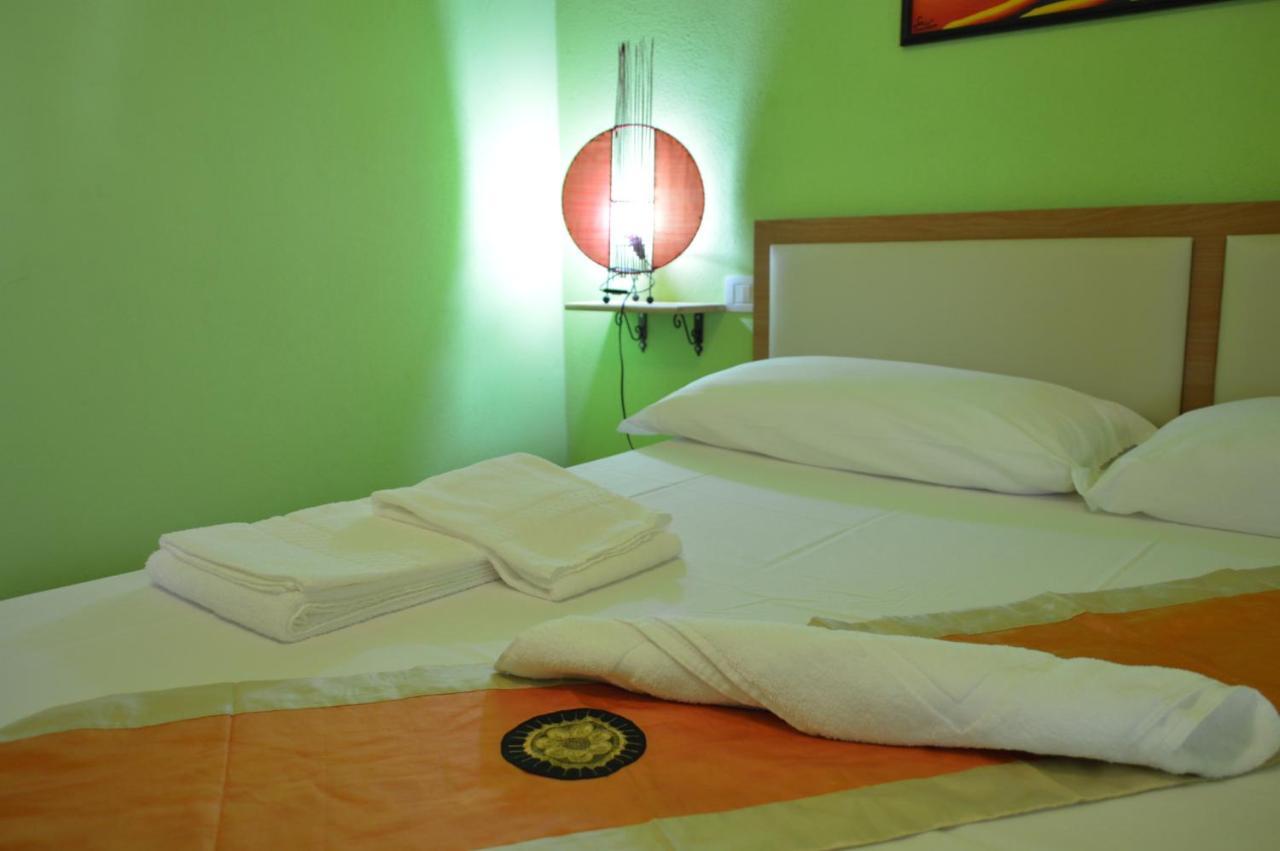 אלגהרו Butterfly House Bed & Breakfast מראה חיצוני תמונה