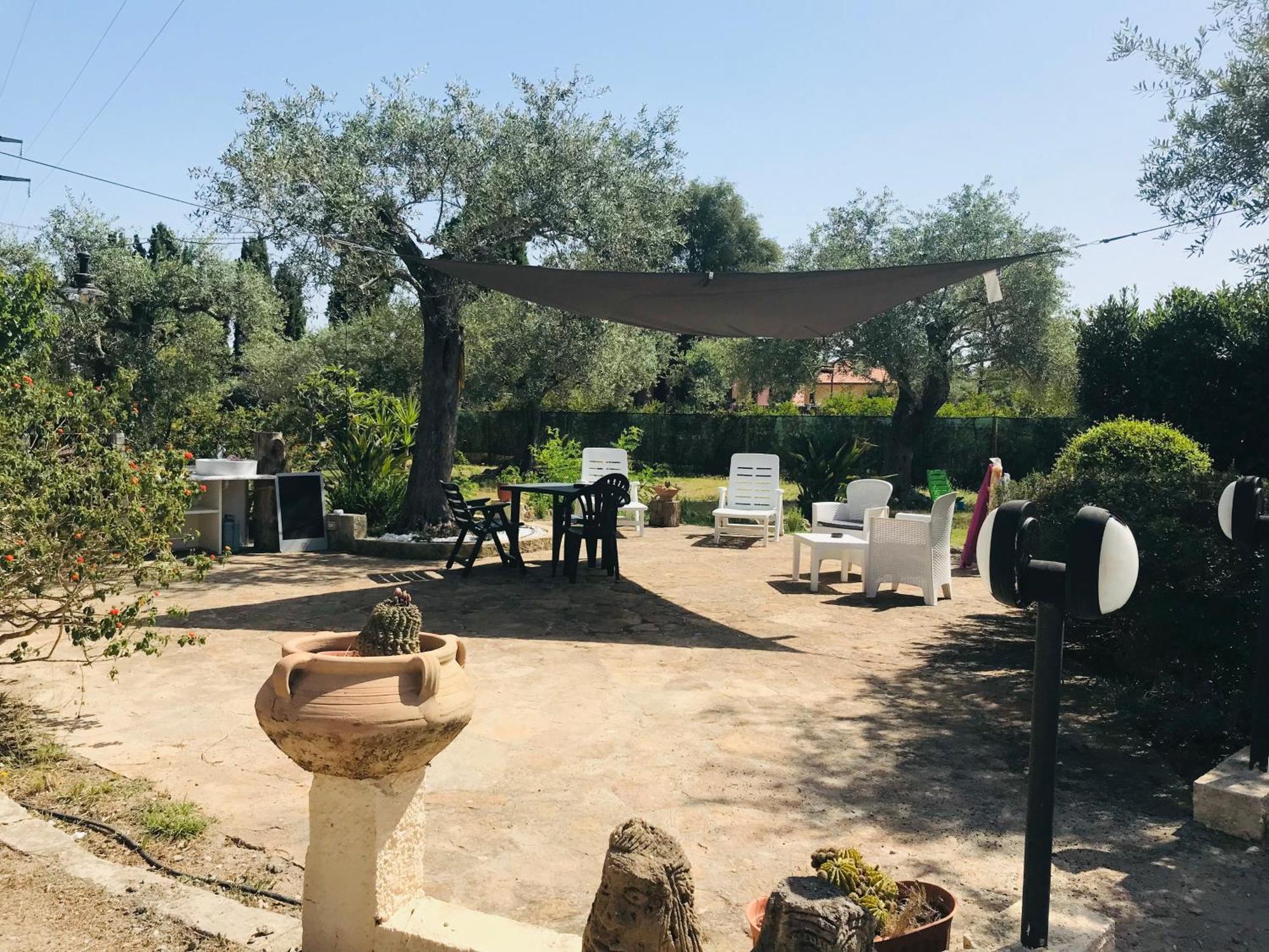 אלגהרו Butterfly House Bed & Breakfast מראה חיצוני תמונה